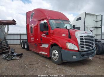  Salvage Freightliner Cascadia 125