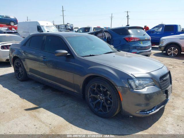  Salvage Chrysler 300