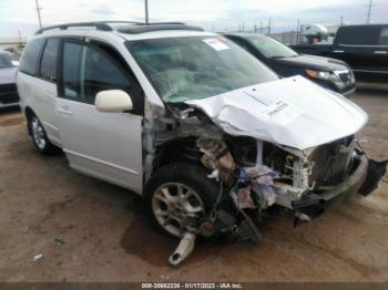  Salvage Toyota Sienna