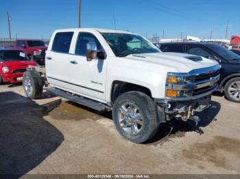  Salvage Chevrolet Silverado 2500