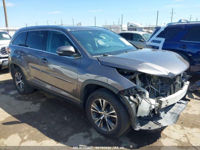  Salvage Toyota Highlander