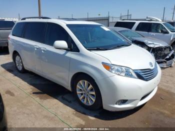  Salvage Toyota Sienna