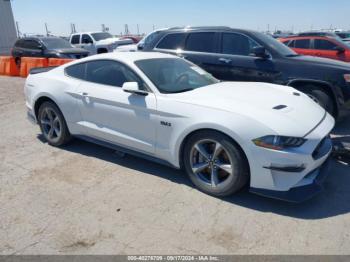  Salvage Ford Mustang