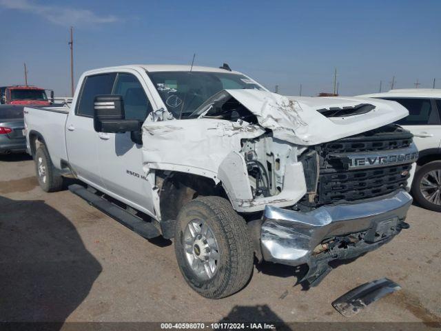  Salvage Chevrolet Silverado 2500