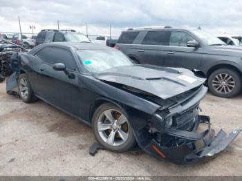  Salvage Dodge Challenger