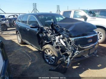  Salvage Kia Sorento