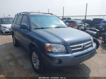  Salvage Toyota Highlander