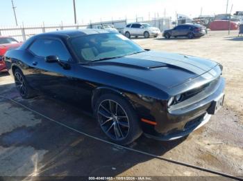  Salvage Dodge Challenger