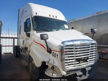  Salvage Freightliner Cascadia 125