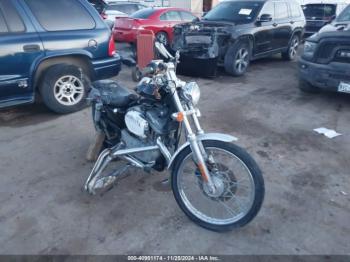  Salvage Harley-Davidson Xl883