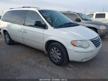  Salvage Chrysler Town & Country