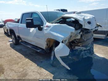  Salvage Chevrolet Silverado 2500