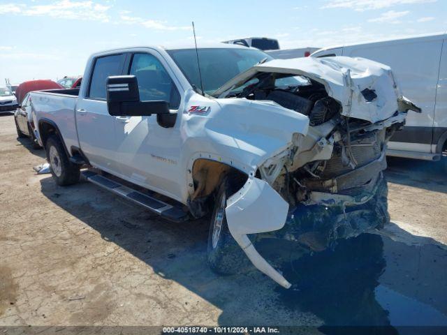  Salvage Chevrolet Silverado 2500