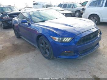  Salvage Ford Mustang