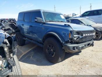  Salvage Ford Bronco