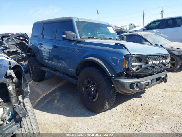  Salvage Ford Bronco