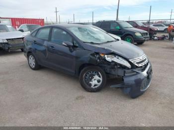  Salvage Ford Fiesta