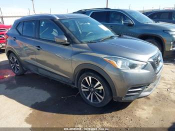  Salvage Nissan Kicks