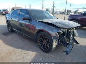  Salvage Chrysler 300