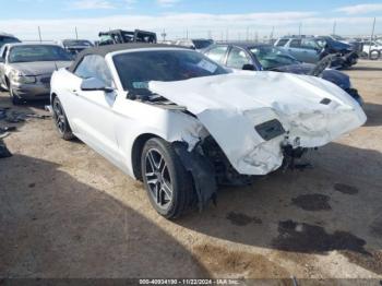  Salvage Ford Mustang