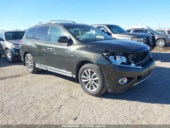  Salvage Nissan Pathfinder