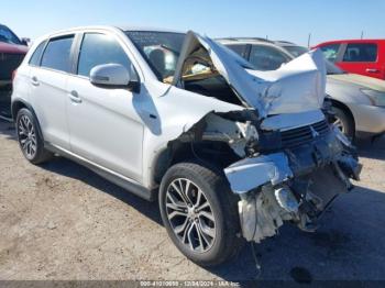  Salvage Mitsubishi Outlander