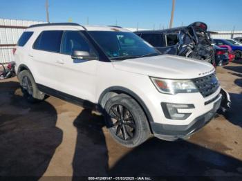  Salvage Ford Explorer