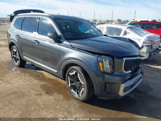  Salvage Kia Telluride