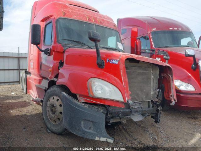  Salvage Freightliner Cascadia 125