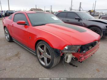  Salvage Ford Mustang