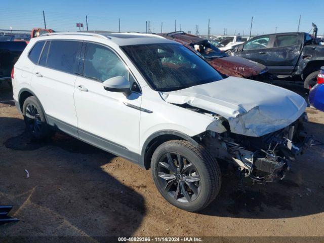  Salvage Volkswagen Tiguan