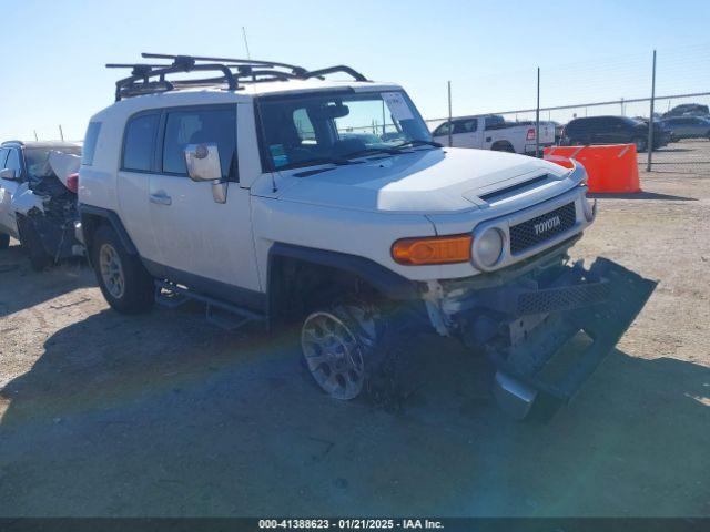  Salvage Toyota FJ Cruiser