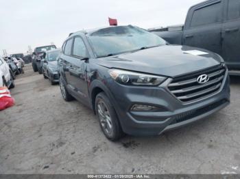  Salvage Hyundai TUCSON