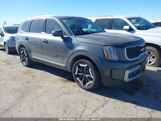  Salvage Kia Telluride