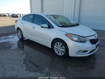  Salvage Kia Forte