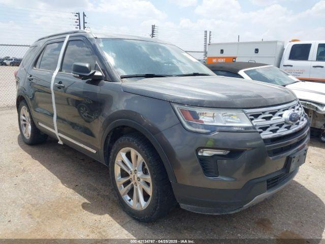 Salvage Ford Explorer