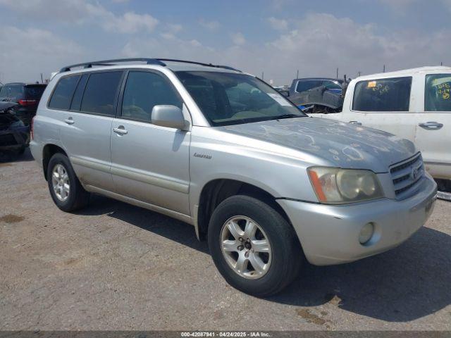  Salvage Toyota Highlander