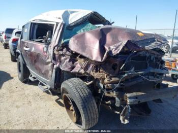  Salvage Toyota FJ Cruiser