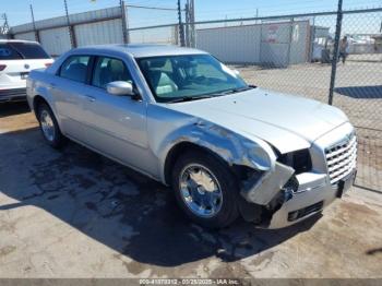  Salvage Chrysler 300