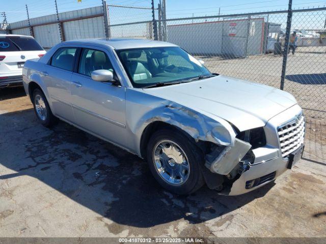  Salvage Chrysler 300