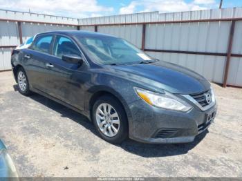  Salvage Nissan Altima