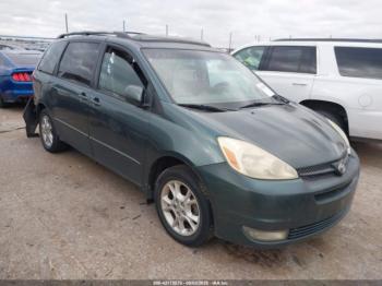  Salvage Toyota Sienna