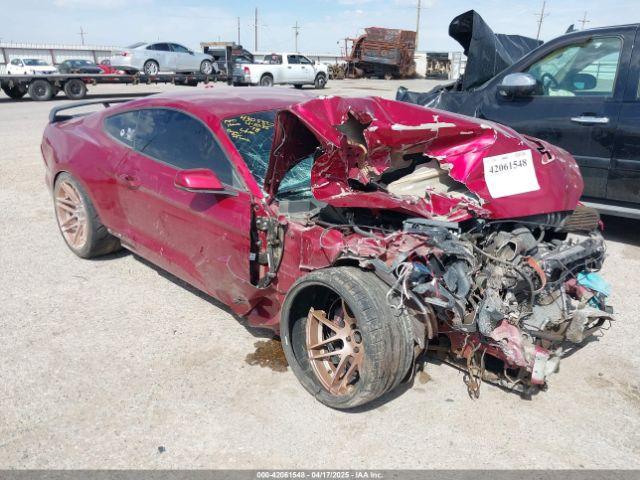  Salvage Ford Mustang