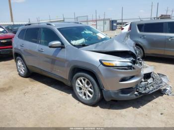  Salvage Jeep Cherokee