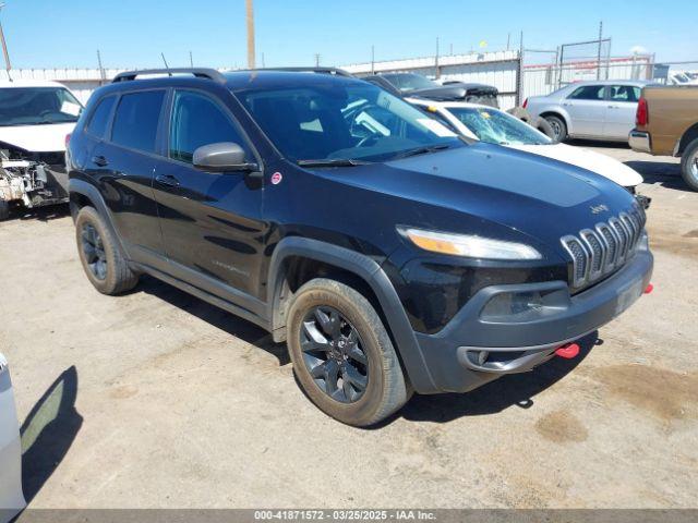  Salvage Jeep Cherokee