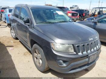  Salvage Jeep Compass
