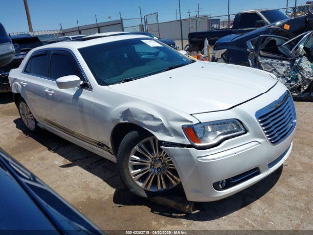  Salvage Chrysler 300