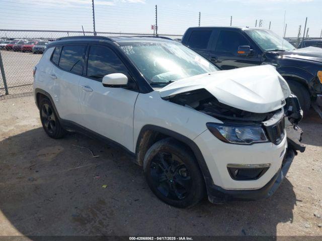  Salvage Jeep Compass