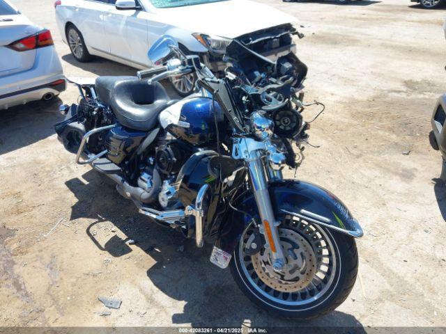  Salvage Harley-Davidson Flhtk