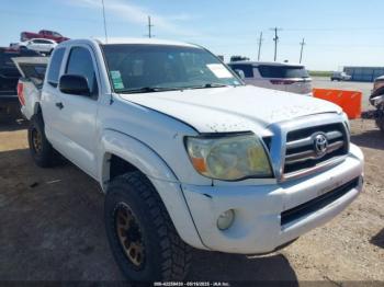  Salvage Toyota Tacoma